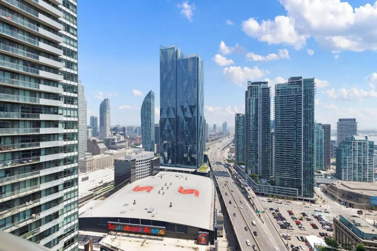 Lux 1 Br-Den Dwtn Condo Near Cn Tower With Parking Toronto Holiday home